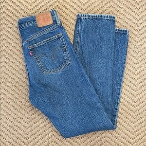 Levi's - Classic 501 Straight Legged Denim Jeans - Blue 27x32